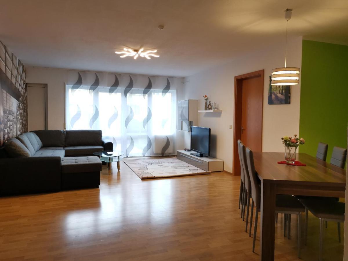 Gute Laune Mit Terrasse Und Garten Zentral FDH Eksteriør billede